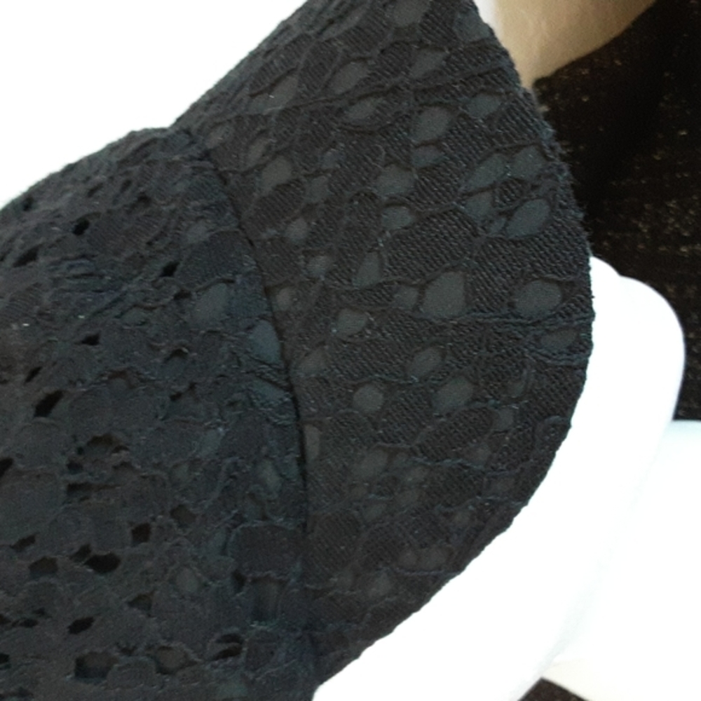 Lace Cap‎
